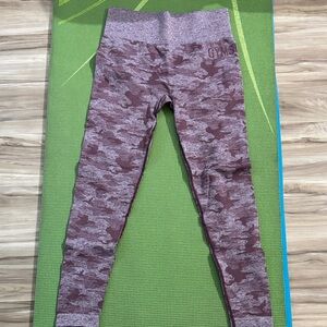 Gymshark Women's Lavender Camo Leggings